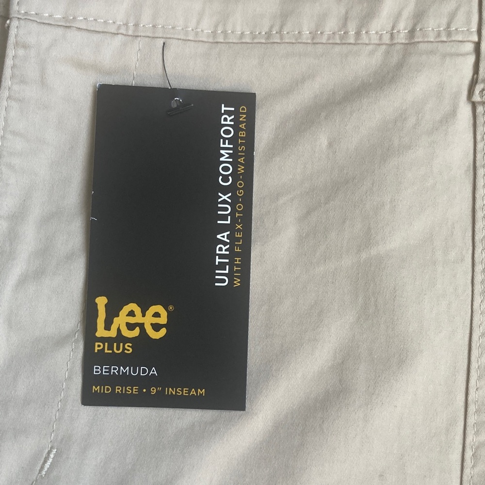 Lee Bermuda short mid rise soft, flex comfort waistband griege tan 24W - Picture 4 of 16